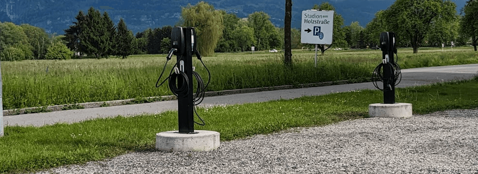 Electric vehicle charging stations at GlessHub